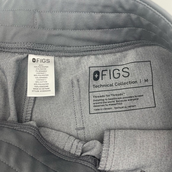 FIGS-Woman’s Size Medium Joggers - Picture 2 of 3